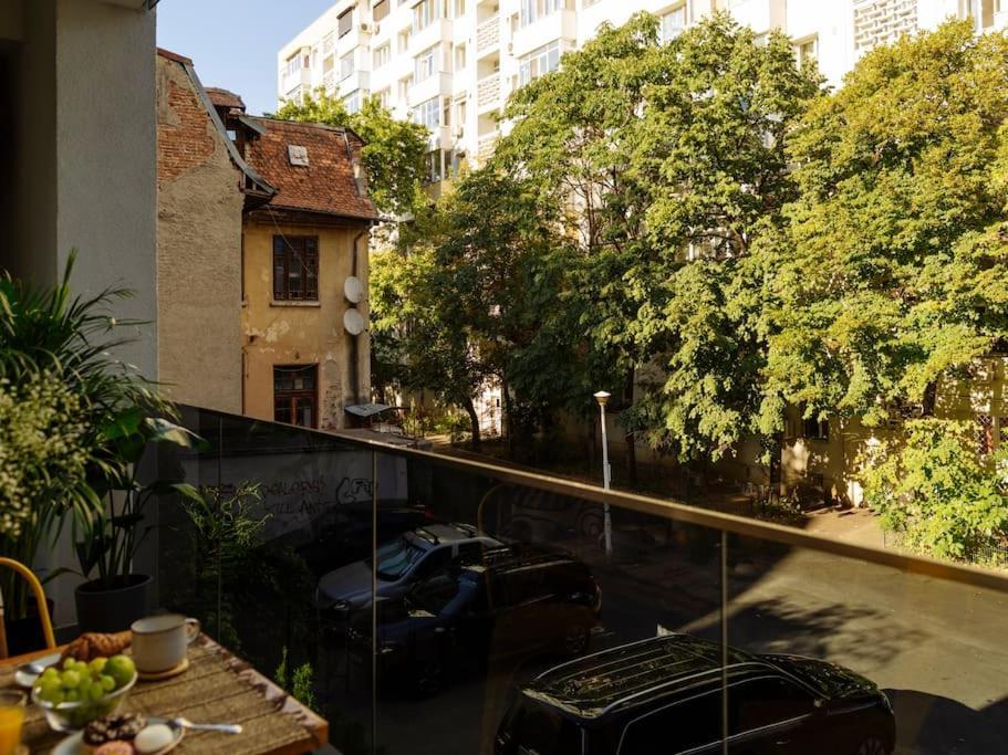 Central 5 Apartment - New Building & Parking Bucharest Exterior photo